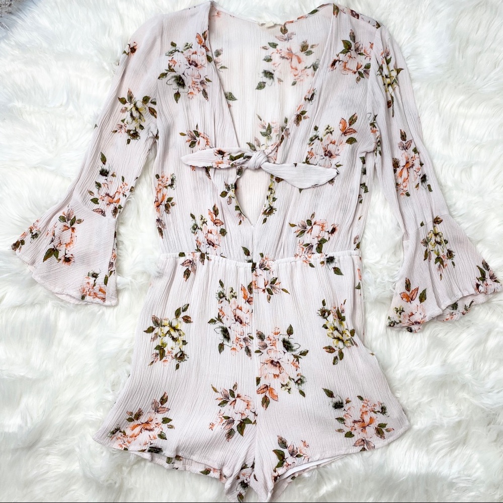 FLORAL BELL SLEEVE FRONT TIE ROMPER